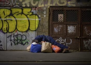 Montréal investit 22,5 M$ pour soutenir les organismes luttant contre l’itinérance