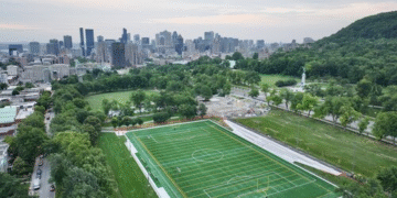 Un nouveau terrain multisports inauguré au parc Jeanne-Mance