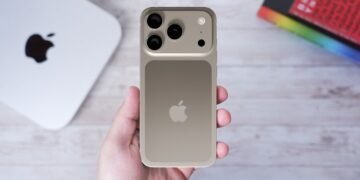 📱 Apple dépasse les 2000$ avec son nouvel iPhone 17 Pro Max! Découvrez les détails de ce smartphone premium. #Techno