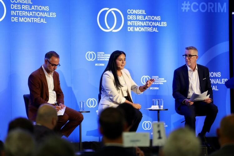 Duel à Place des Arts Ferrada et Rabouin saffrontent sur le tourisme et les Airbnbs - Quebecoscope - L'Actualité Montréalaise Le débat pour la mairie de Montréal a chauffé ! Ferrada et Rabouin ont débattu des Airbnbs, de Taylor Swift et de l'avenir touristique de la ville. Découvrez les moments forts de cette joute oratoire.