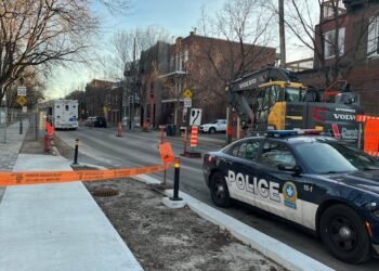 Un homme de 39 ans accusé de meurtre au 2e degré après une double agression à Côte-des-Neiges. Le drame marque le 25e homicide de l’année à Montréal. #Montréal #SPVM