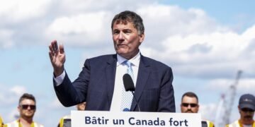 Le projet d’expansion du Port de Montréal explose à 2,3 G$ 🚢💰 Une hausse de 44 % avant même le début des travaux. #Montréal #Port