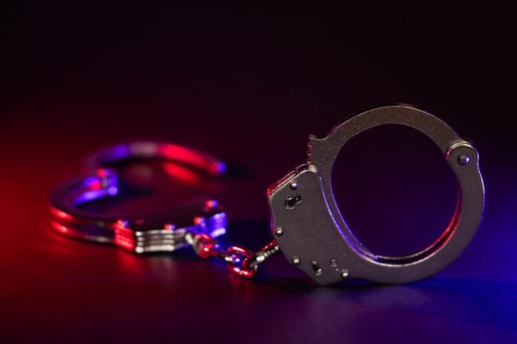 🚨 Opération coup de poing : la SQ démantèle un réseau de contrebande d'alcool à Repentigny. #FaitsDivers