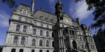 Contrat de 16,9 M$ à Montréal : un seul soumissionnaire déclenche la controverse