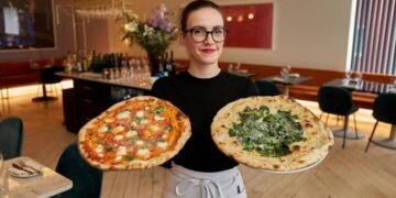 1522029-pizzas-elena-font-part-belle - Quebecoscope - L'Actualité Montréalaise Elena Pizzeria : une nouvelle adresse new-yorkaise s’installe à Griffintown