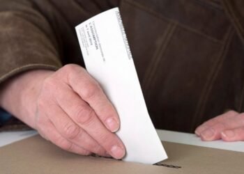 🗳️ Montréal vote le 2 novembre 2025 ! Vérifiez dès maintenant votre inscription sur la liste électorale pour être sûr de pouvoir voter. #Montréal #Élections2025 #Vote #Démocratie