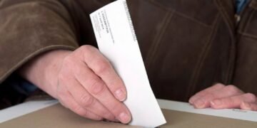 🗳️ Montréal vote le 2 novembre 2025 ! Vérifiez dès maintenant votre inscription sur la liste électorale pour être sûr de pouvoir voter. #Montréal #Élections2025 #Vote #Démocratie