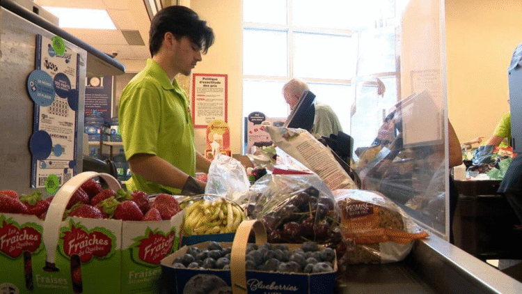 image - Quebecoscope - L'Actualité Montréalaise Prix à l’épicerie 2025 : les diètes spécialisées en recul à Montréal