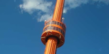 La Spirale de La Ronde menacée : enjeu patrimonial et mémoire collective montréalaise