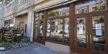 image - Quebecoscope - L'Actualité Montréalaise La première Pizzeria NO.900 d’Outremont menacée de fermeture suite aux rénovations du Théâtre Outremont