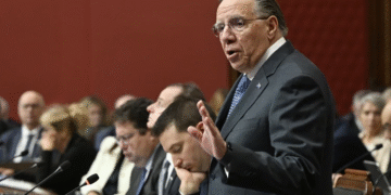 Réforme médicale sous bâillon : Québec veut sanctionner les médecins qui refusent de suivre les nouvelles règles